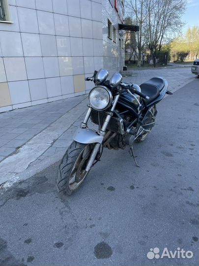 Suzuki bandit 250