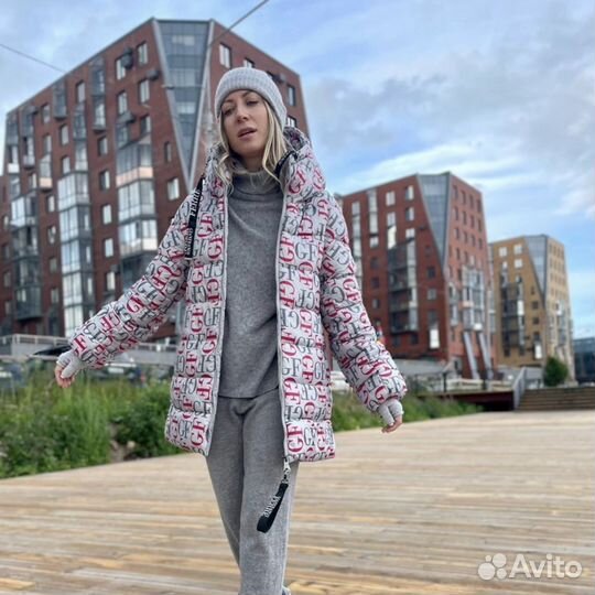 Gianfranco Ferre M пуховик Италия новый