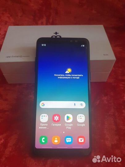 Samsung Galaxy A8+, 6/64 ГБ