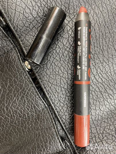 Помада-карандаш для губ Modelrock cosmetics