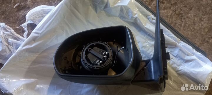 Зеркало заднего вида на запчасти левое Kia Rio3