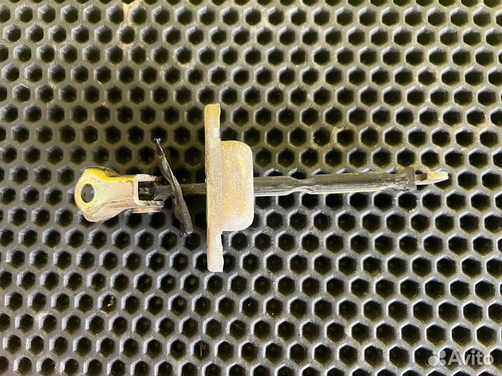 Ограничитель передней правой двери chery QQ6 - 226