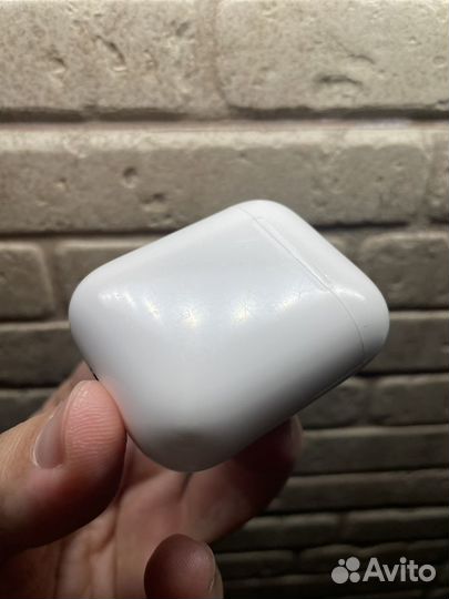 Беспроводные наушники apple airpods 1