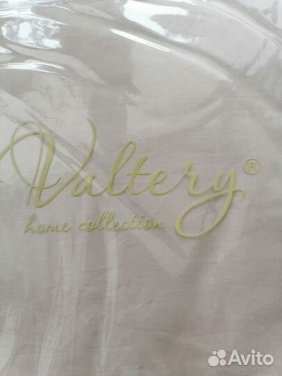 Продам простынь на резинке