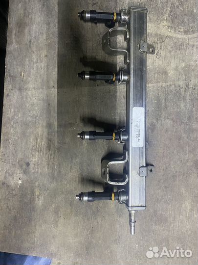 Топливная рампа мазда 6gg с фарсунками