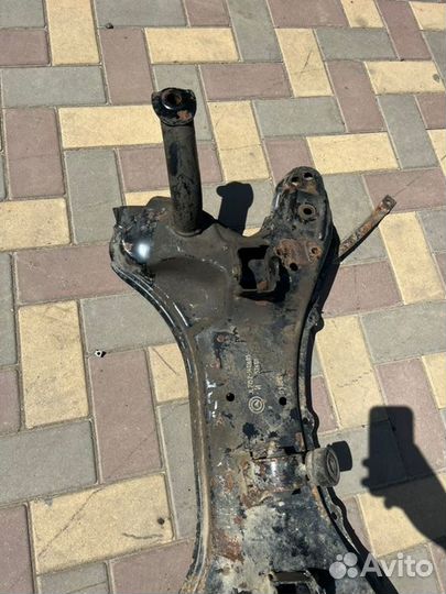 Подрамник передний Geely Mk MK MR479QA 2010