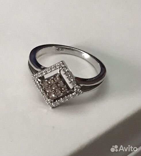 Кольцо с бриллиантами