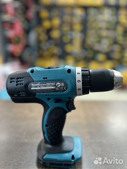 Аккумуляторная дрель-шуруповерт Makita DDF453Z