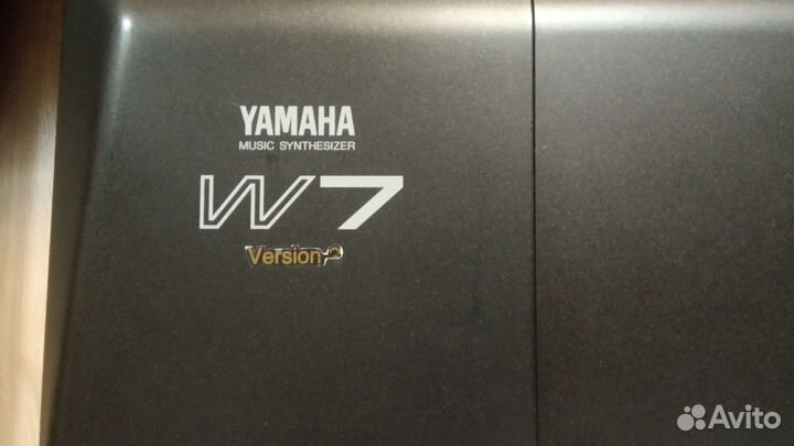 Синтезатор Yamaha W7 V2