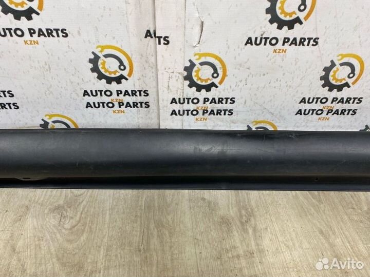 Молдинг порога правый Mitsubishi Outlander 3 4B11