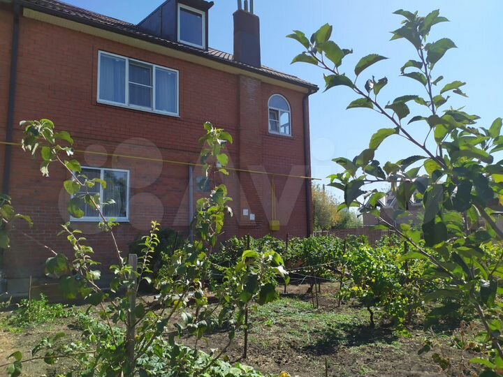 Дом 150 м² на участке 5 сот.