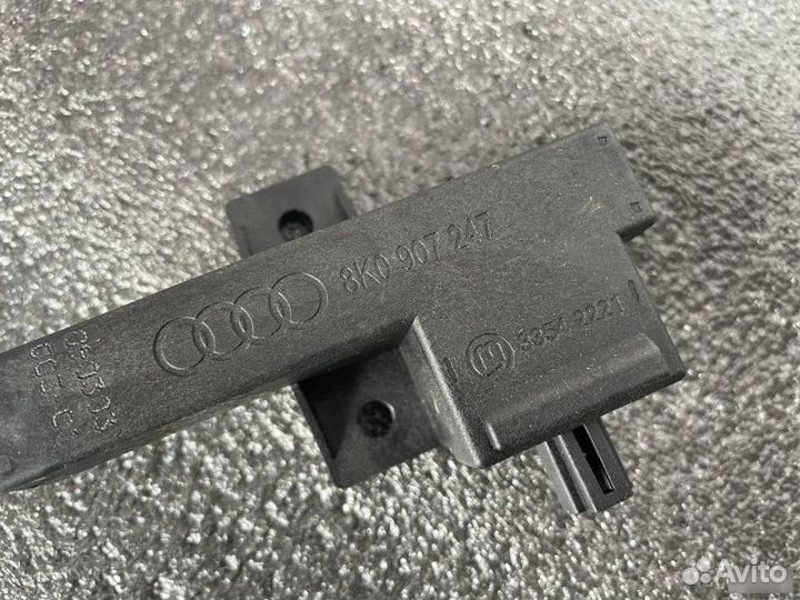 Антенна бесключевого доступа Audi A4 B8 2.0 tfsi