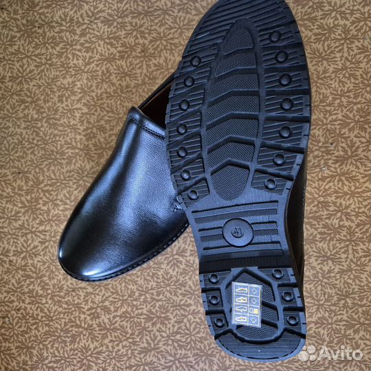 Ботинки мужские 41 разм.Новые