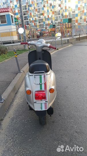 Продаю ретро-скутер Honda Giorno