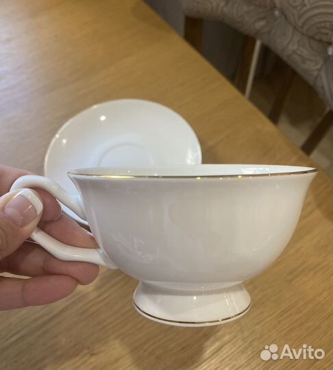 Чайный сервиз на 6 персон, фарфор. Новый