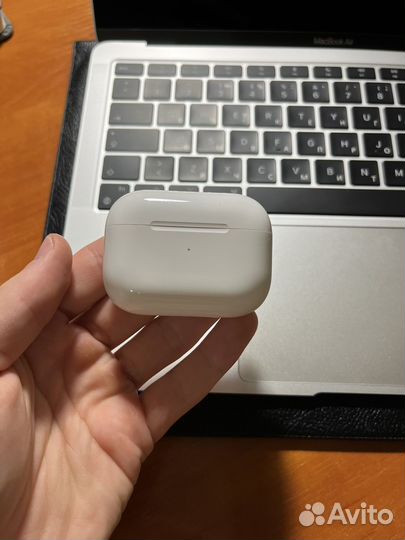 Apple airpods pro