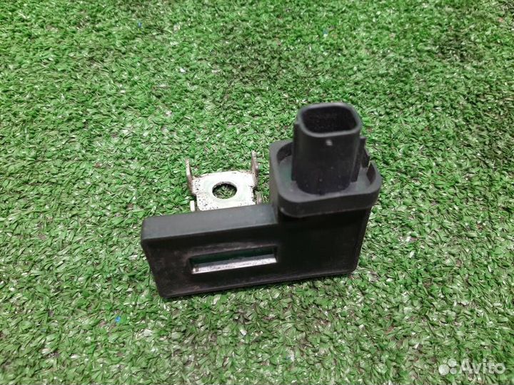 Предохранитель на АКБ Subaru Legacy/ Outback BM/B