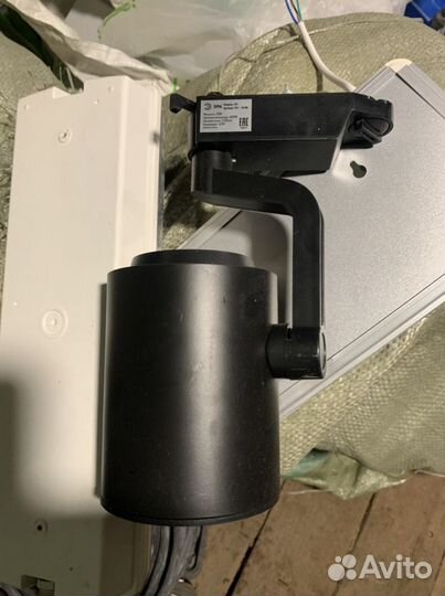 Трековые свитилники