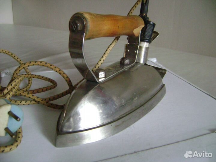 Утюг 1954г