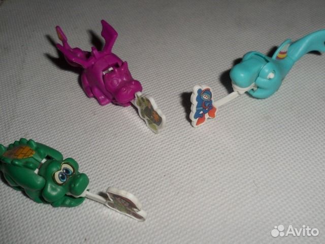 Подвижные фигурки из киндер