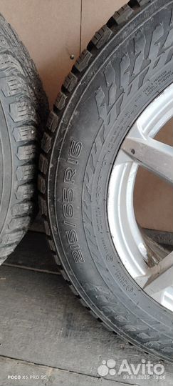 Nokian Tyres Hakkapeliitta 9 215/65 R16