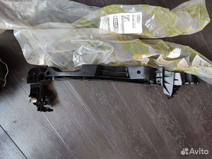 Кронштейн фары гольф 6