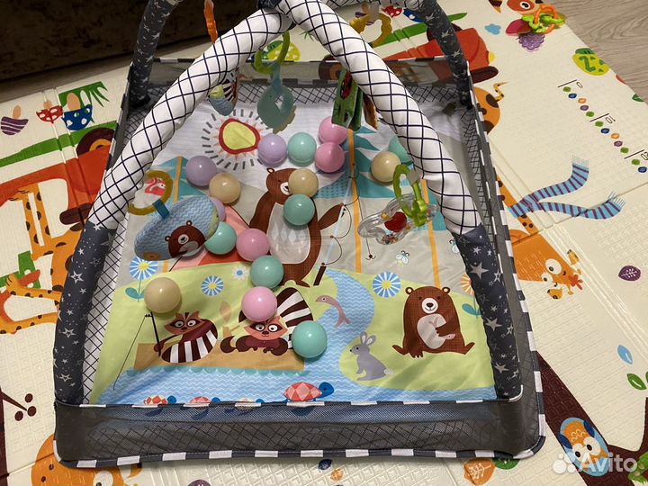 Развивающий коврик