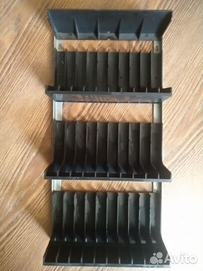 Подставка под кассеты и диски