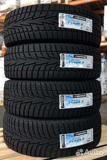 Hankook Winter I'Cept X RW10 215/70 R16 100T