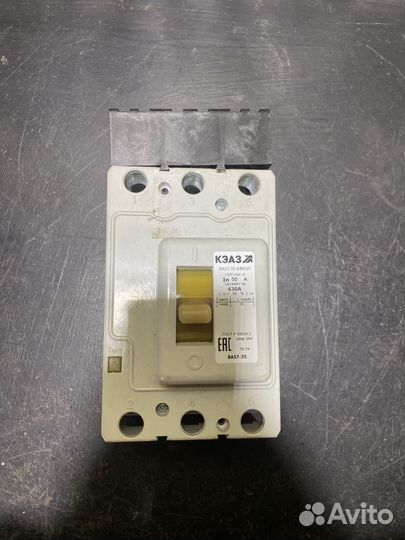 Автоматический выключатель 630А