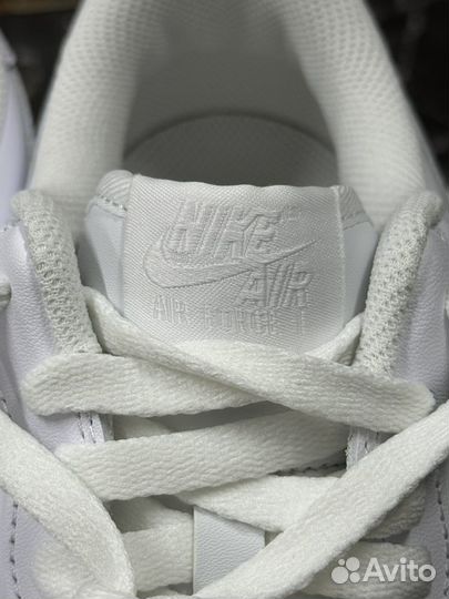 Nike air force 1 low white