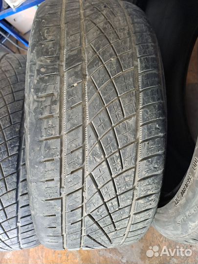 Continental ExtremeContact DWS 245/40 R20 и 275/35 R20 99Y
