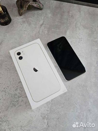 Телефон iPhone 11 128 gb
