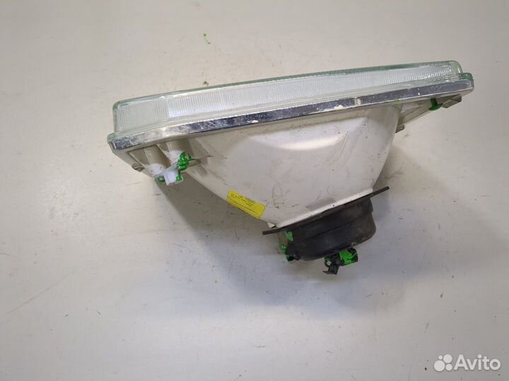 Фара (передняя) Land Rover Discovery 2, 2002