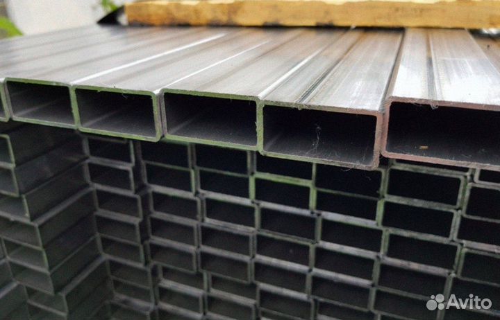 Профильная труба 40-25 мм