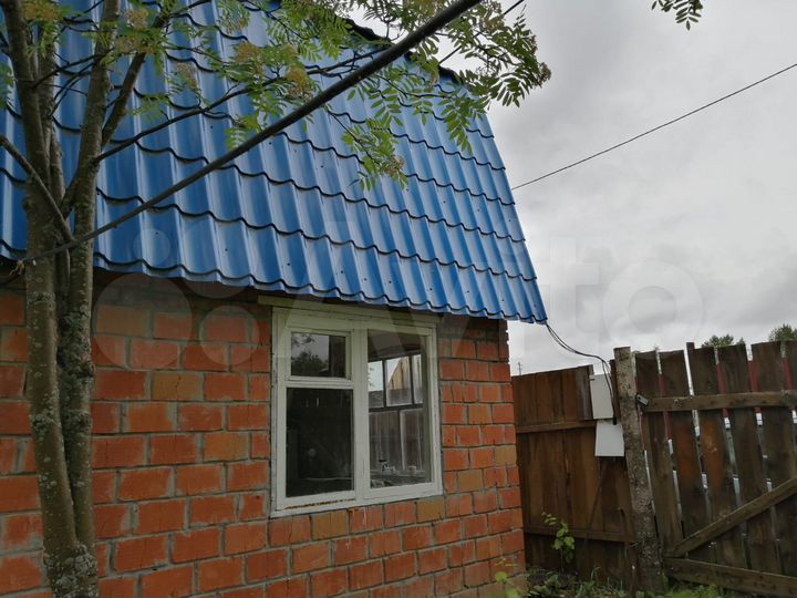 Дача 15 м² на участке 8,1 сот.