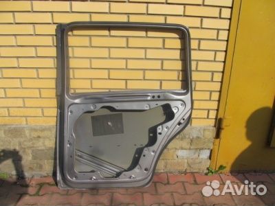 Дверь задняя правая Volkswagen Touran 2003-2015