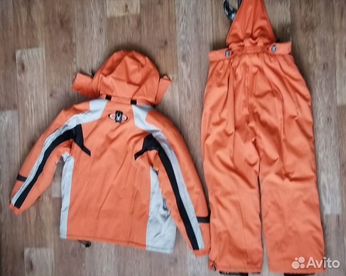 Горнолыжный костюм р-46