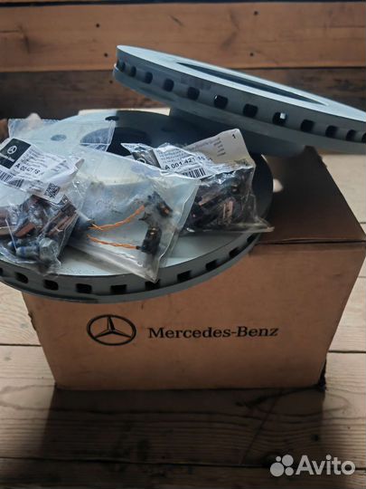 Тормозные диски передние Mercedes Benz Viano