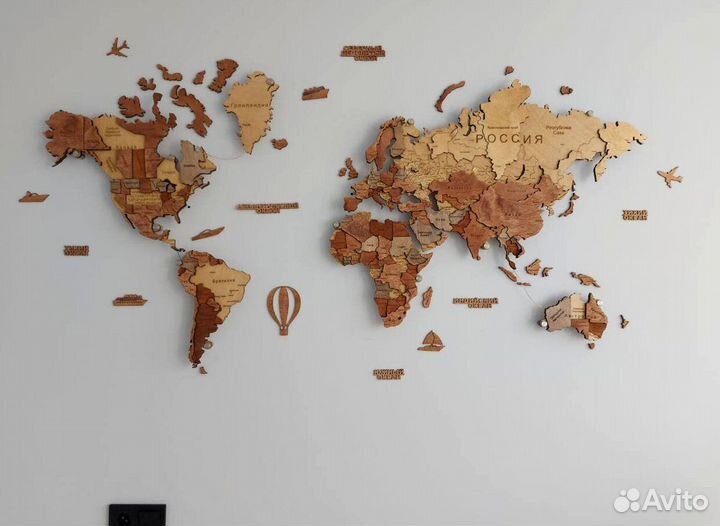 Карта мира из дерева на стену с подсветкой