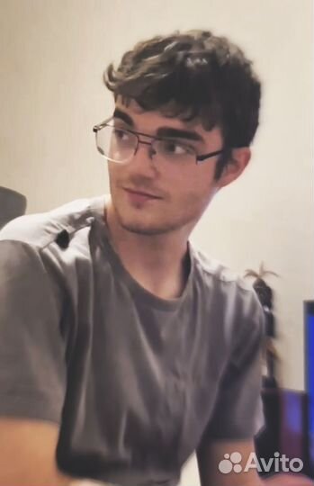 Видеомонтажер, видеооператор