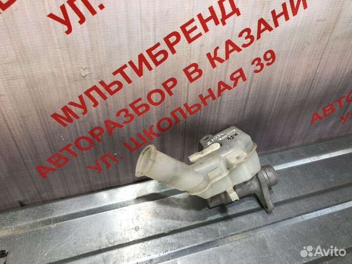 Главный тормозной цилиндр Митцубиси ASX 1