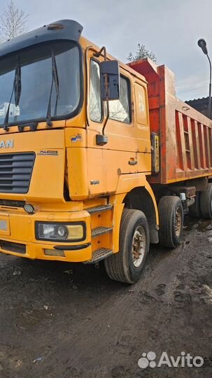 Shacman (Shaanxi) SSX3315DR326, 2011