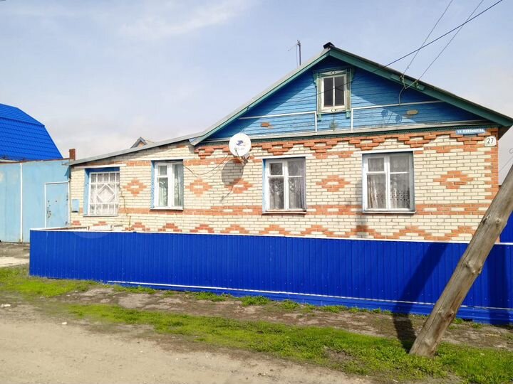 Дом 68 м² на участке 6 сот.