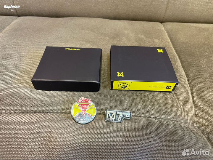 Значки Cyberpunk 2077 из коллекционного издания