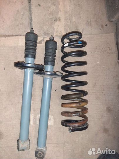 Пружины задние оригинал vw passat