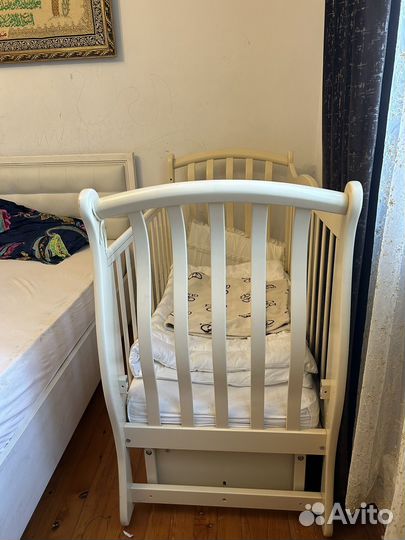 Детская кроватка