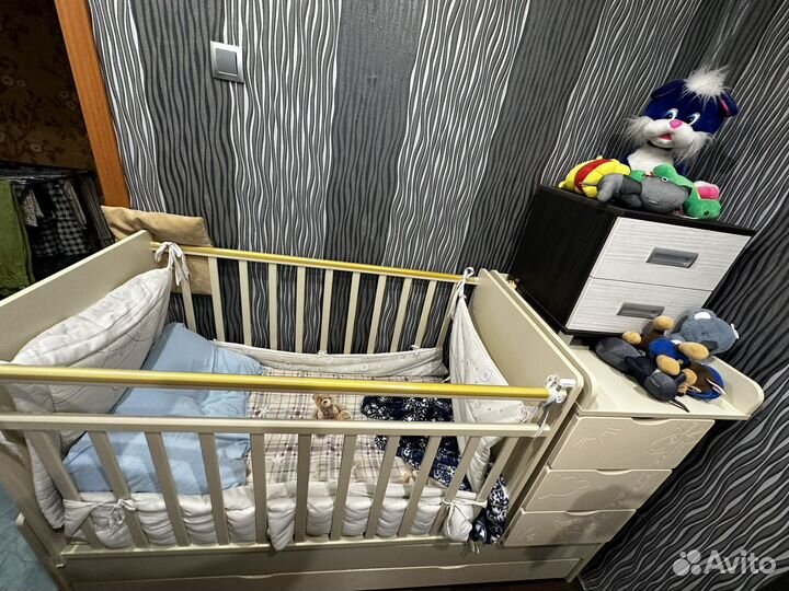 Кровать трансформер с пеленальным столиком