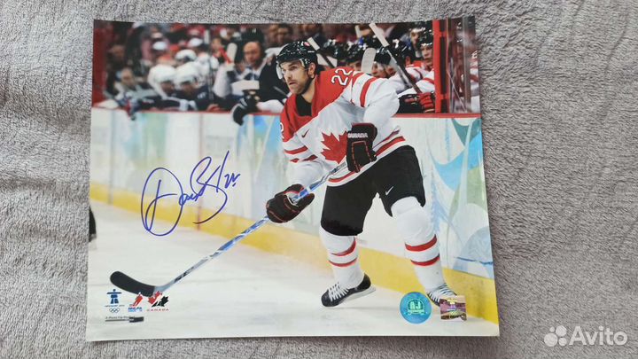 Автографы звёзд NHL