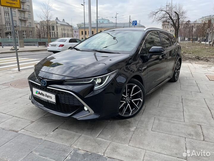 Toyota Corolla 2.0 CVT, 2019, 69 800 км